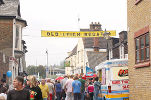 Crowds jostling in the High Street