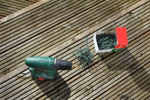  fixing decking