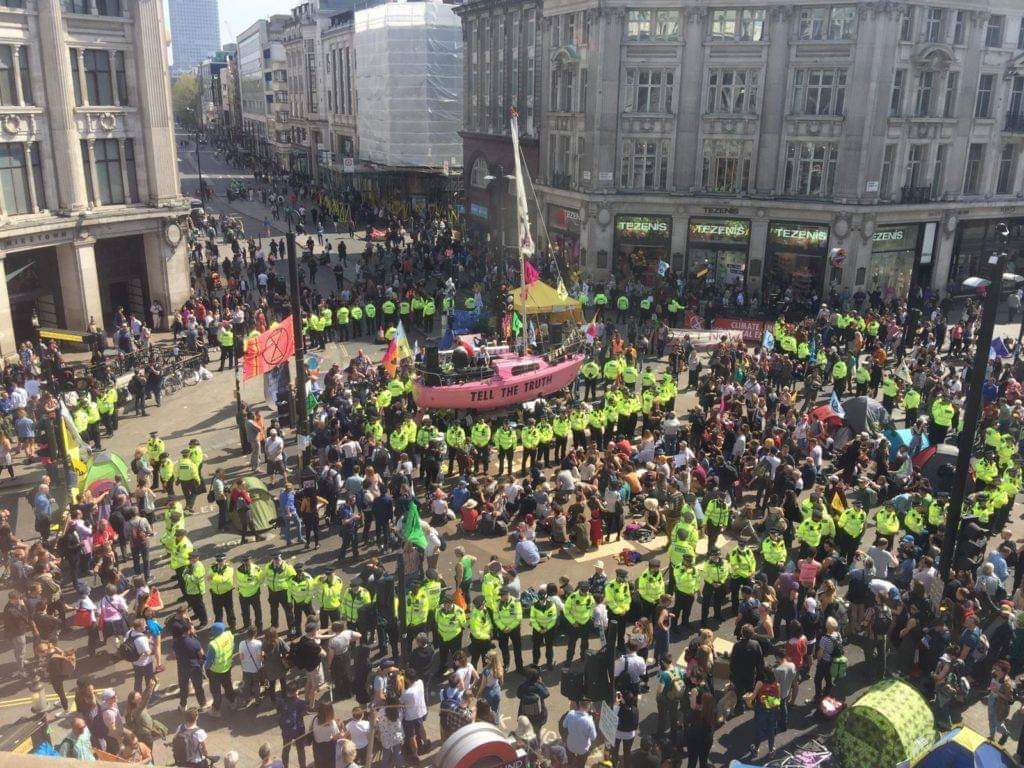 Tell The Truth Boat at Oxford Circus