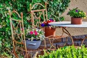 garden seating area