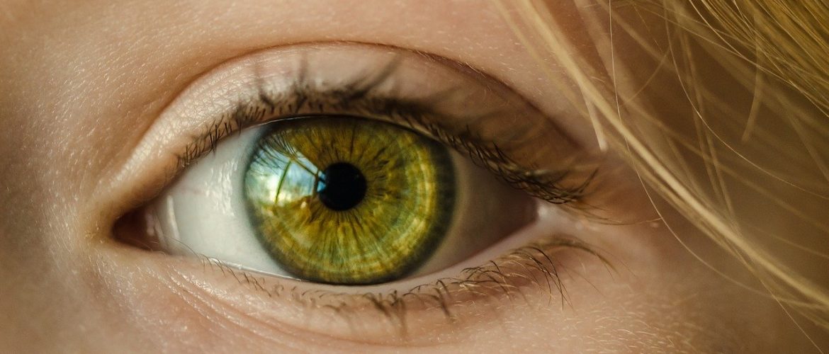 4 major causes of dry eyes in adults